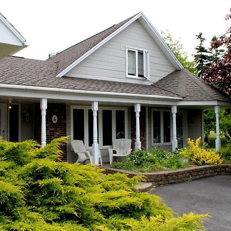 Mackenzie House B&B By Elevate Rooms Port Hawkesbury Exterior photo