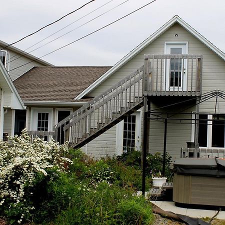 Mackenzie House B&B By Elevate Rooms Port Hawkesbury Exterior photo